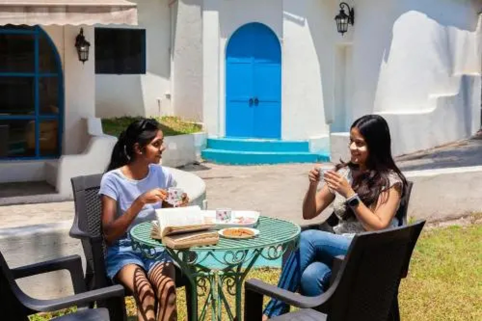 SaffronStays Casa Blanca