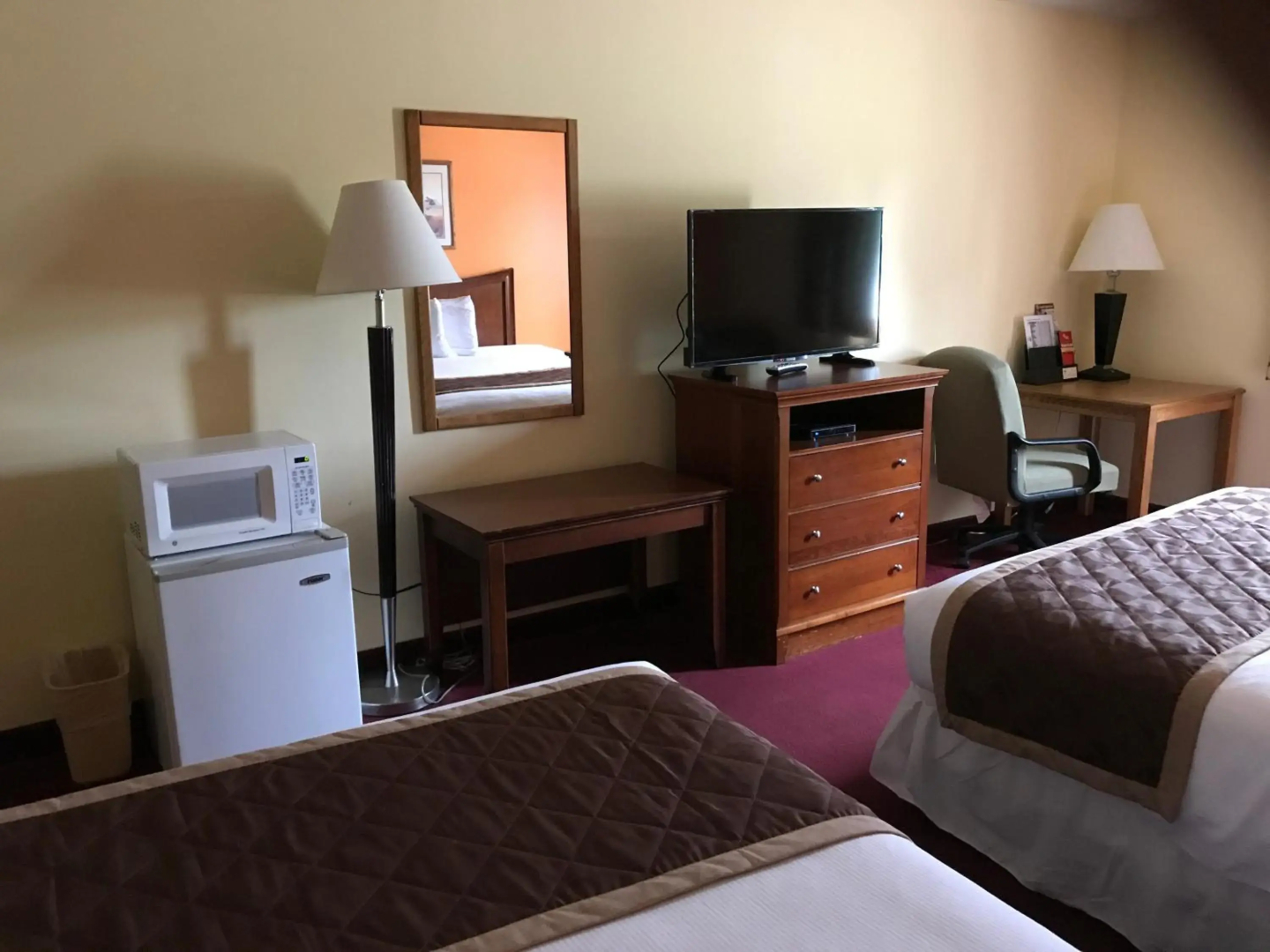 Laketree Inn And Suites Marion