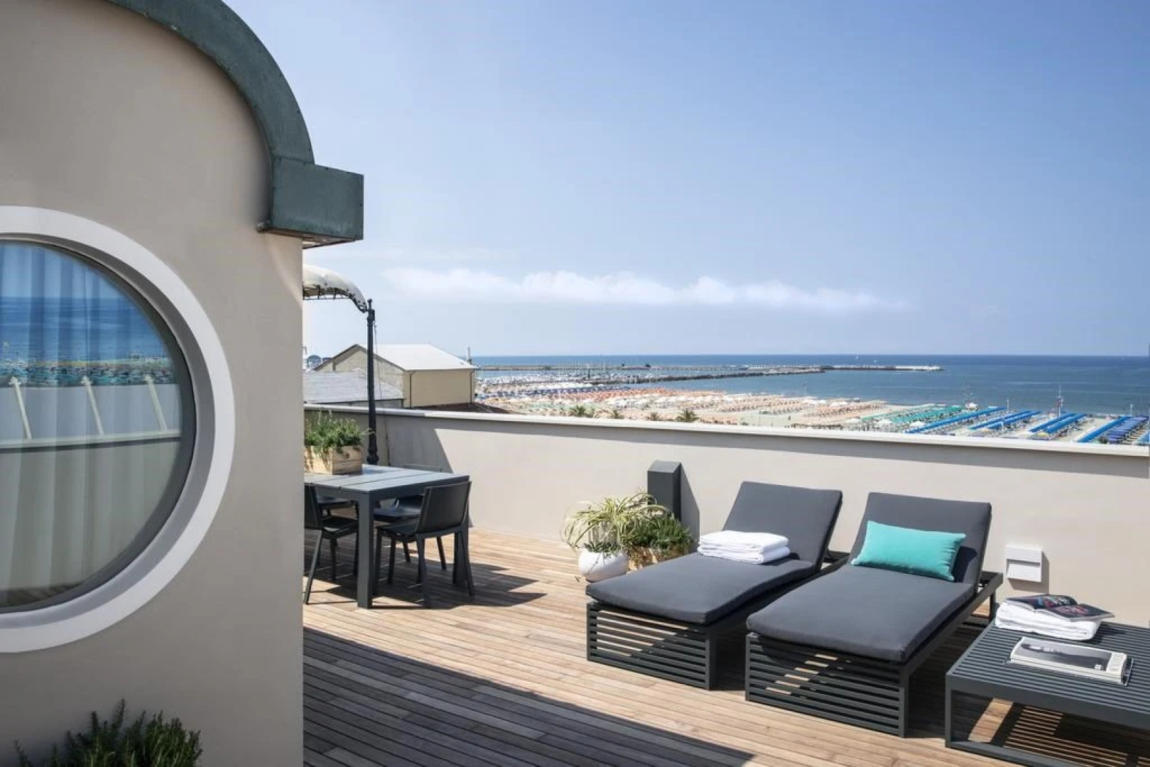 Hotel Plaza e de Russie