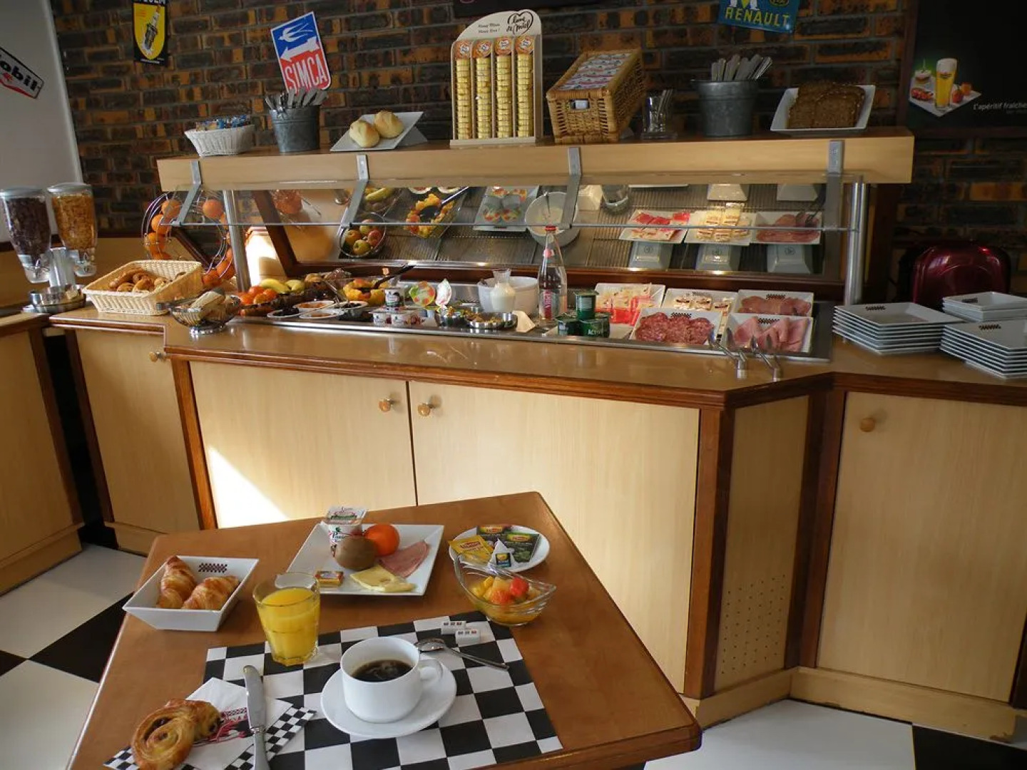 hotelF1 Bretigny Sur Orge