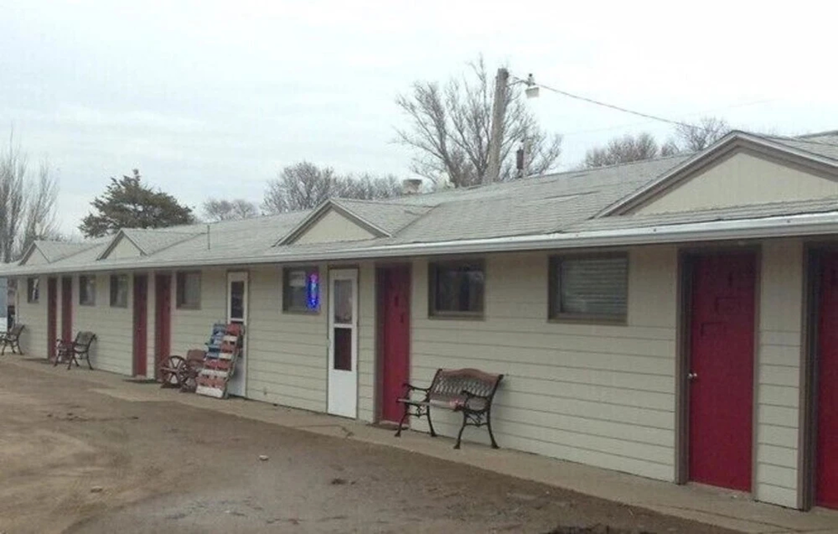 West Side Motel