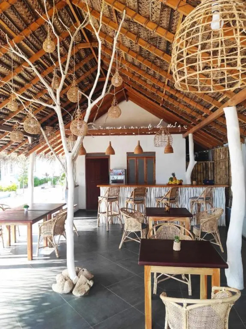 Sleeping Elephant Beach Resort