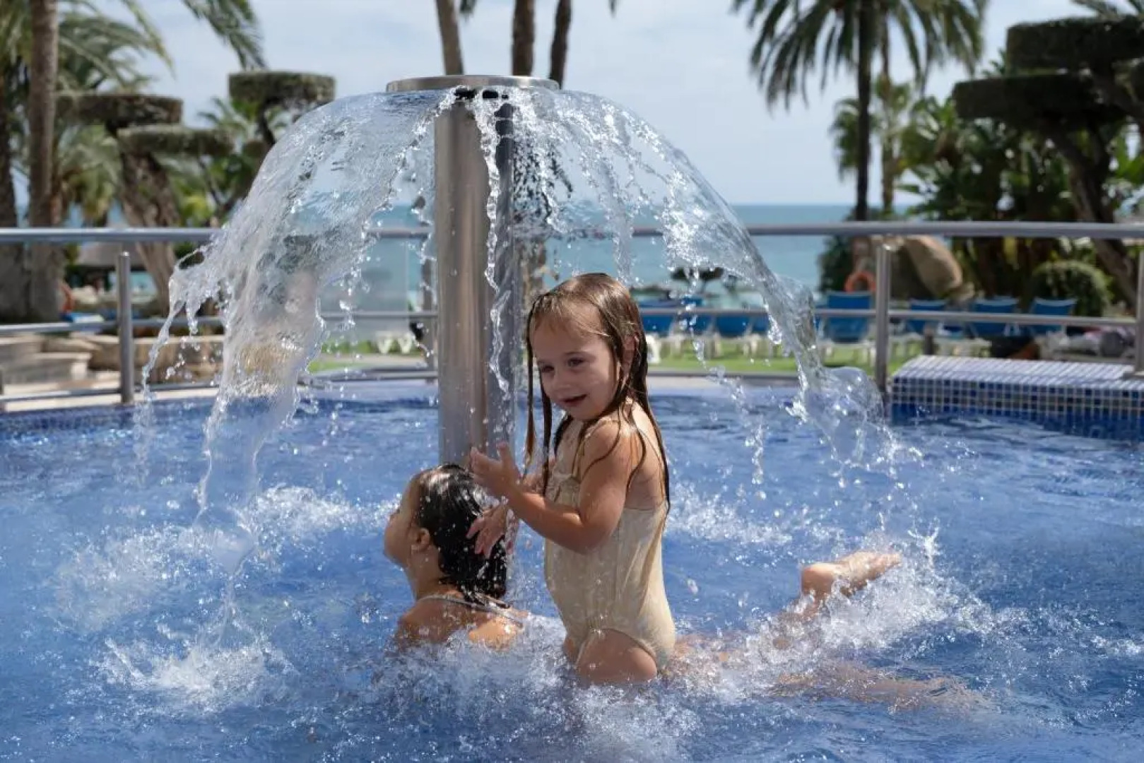 Ainturban Hoteles S.L.U