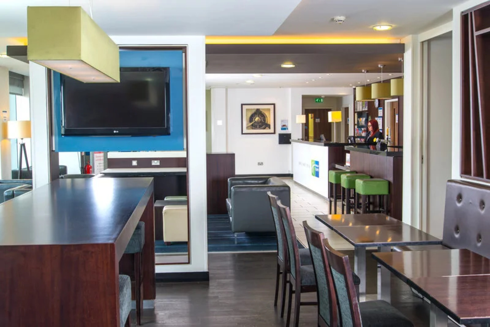 Holiday Inn Express Cambridge Duxford M11 Jct 10