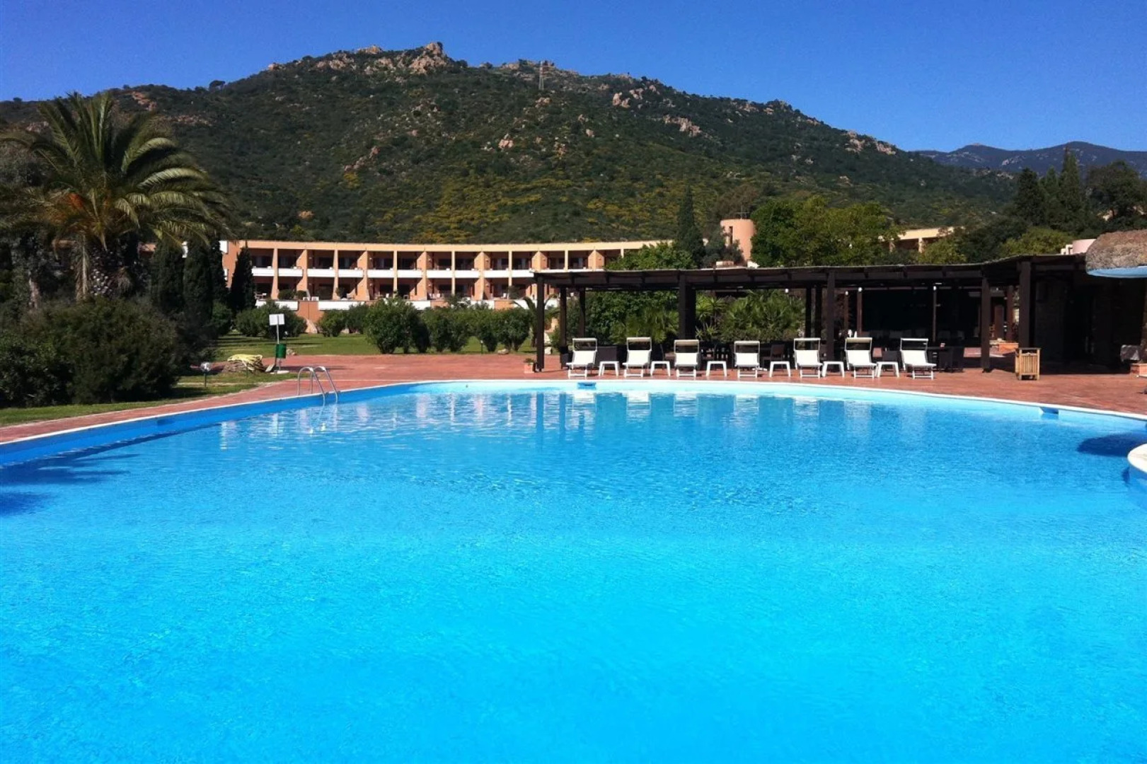 Курортный отель Is Molas Resort