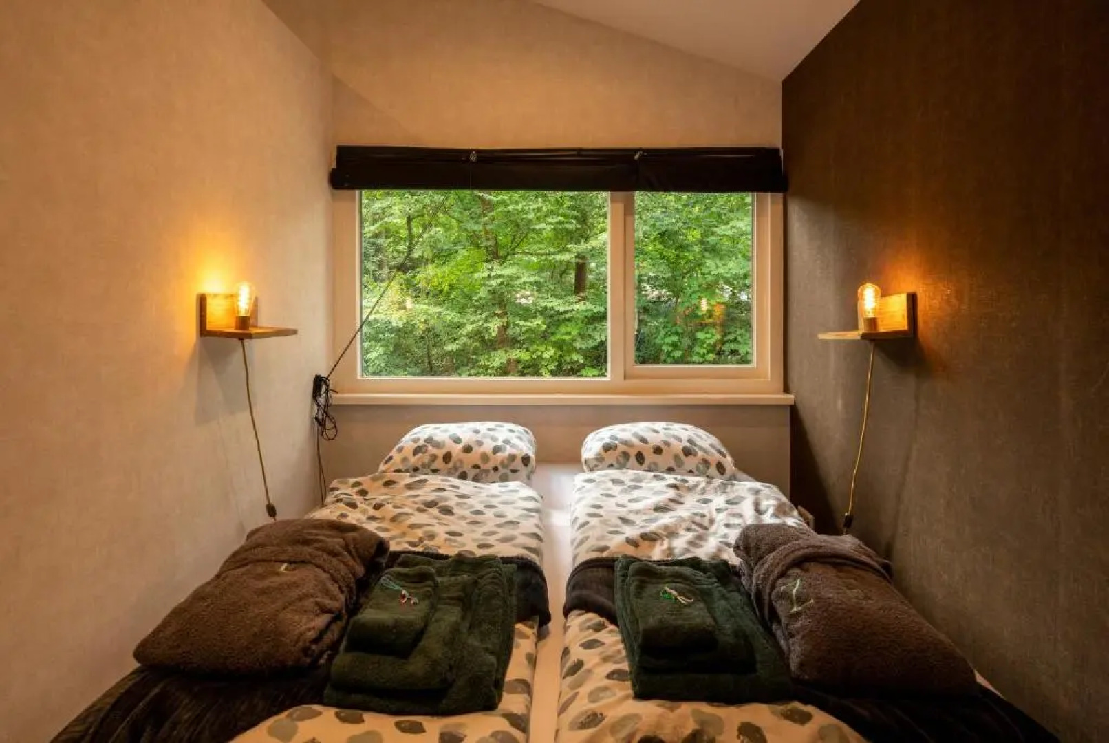 ZEN-Bungalow NO 4 met sauna en hottub