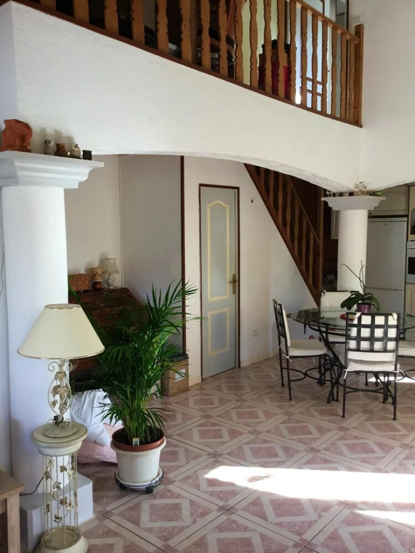 House With 2 Bedrooms in Gonfaron, With Enclosed Garden and Wifi - 30 km From the Beach