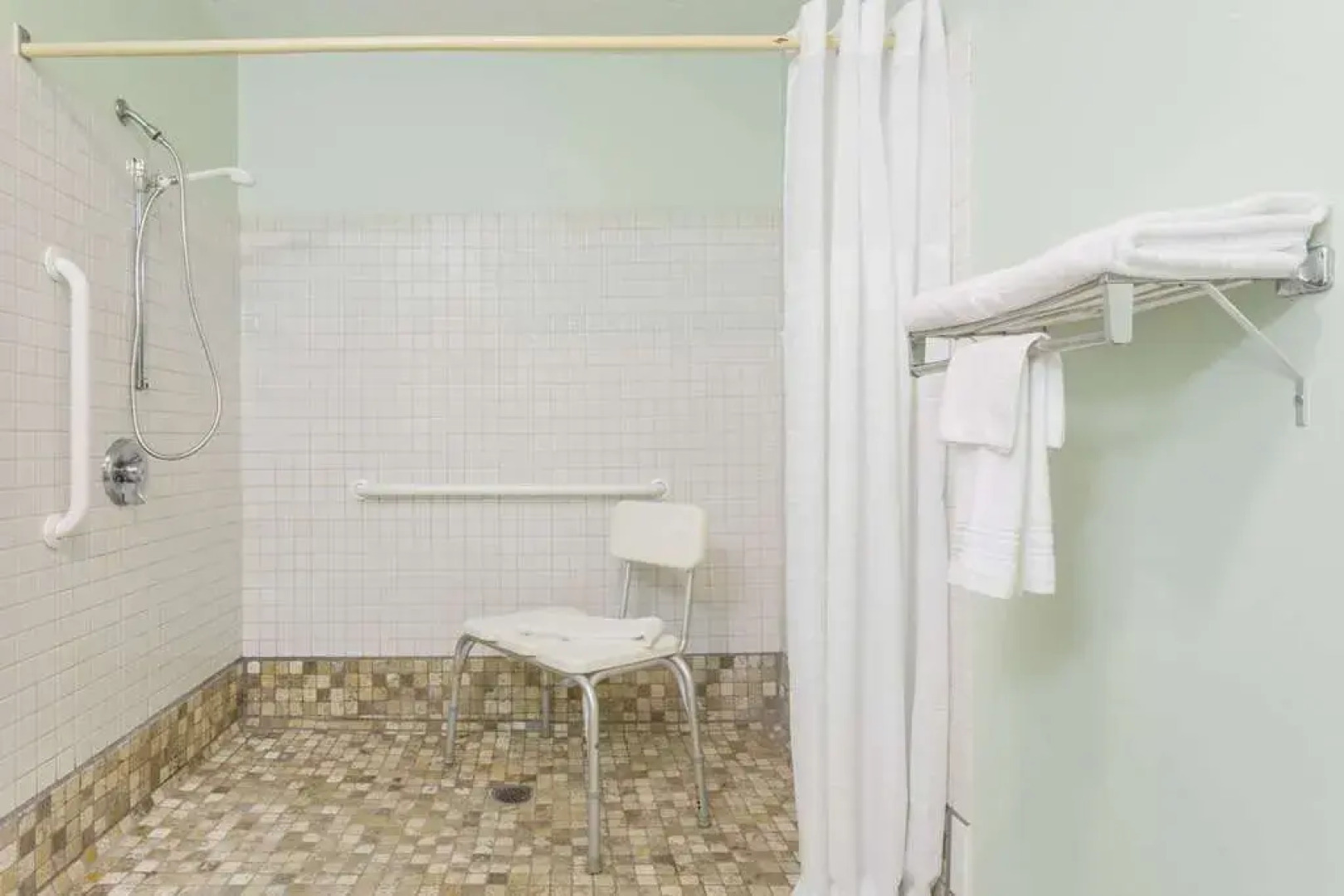 Super 8 Gallipolis Pt Pleasant Area