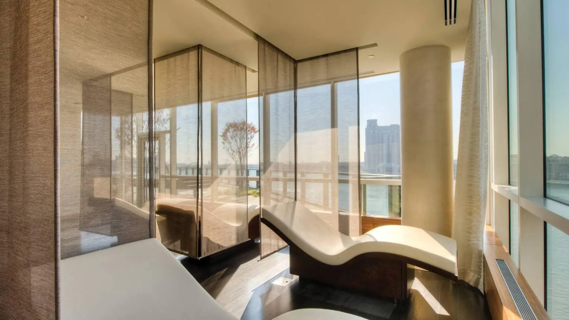 Four Seasons Hotel Baltimore