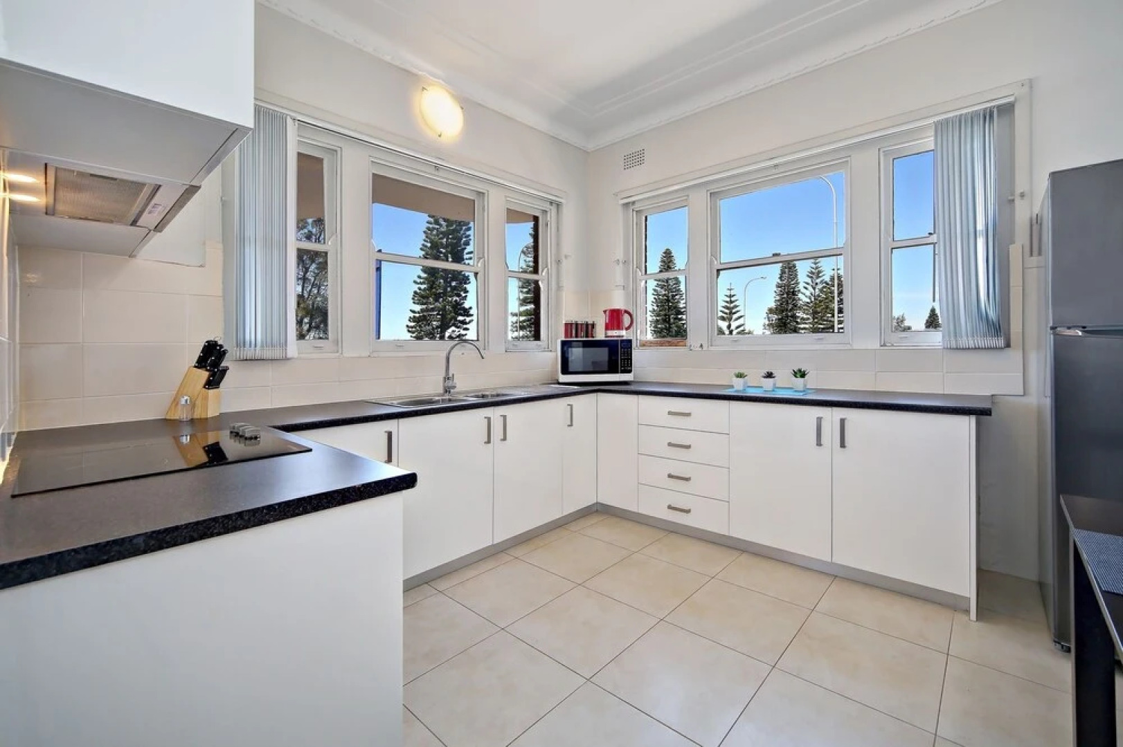 Le-Sands Apartments Sydney