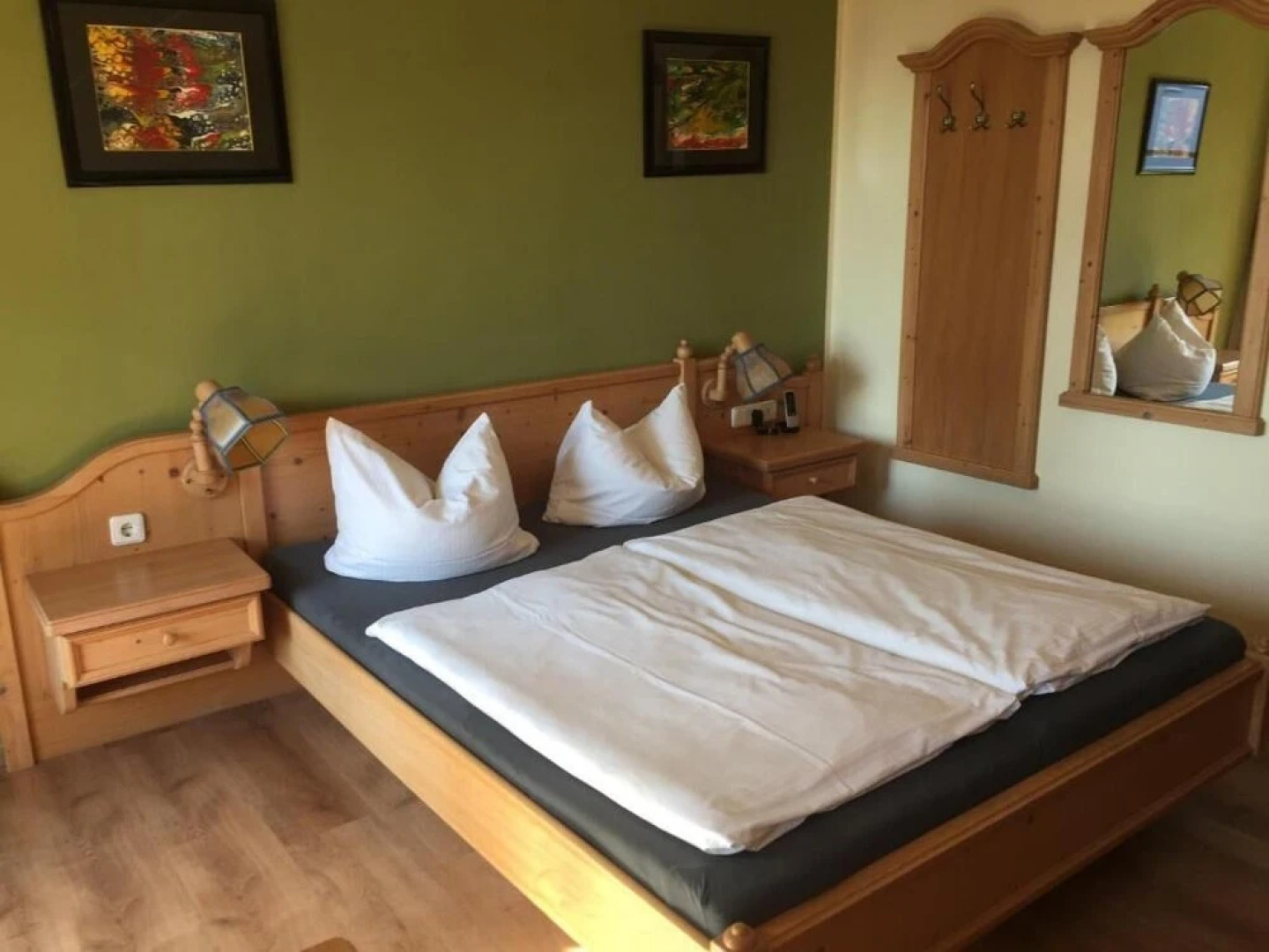 Hotel & Gasthof Zur Linde