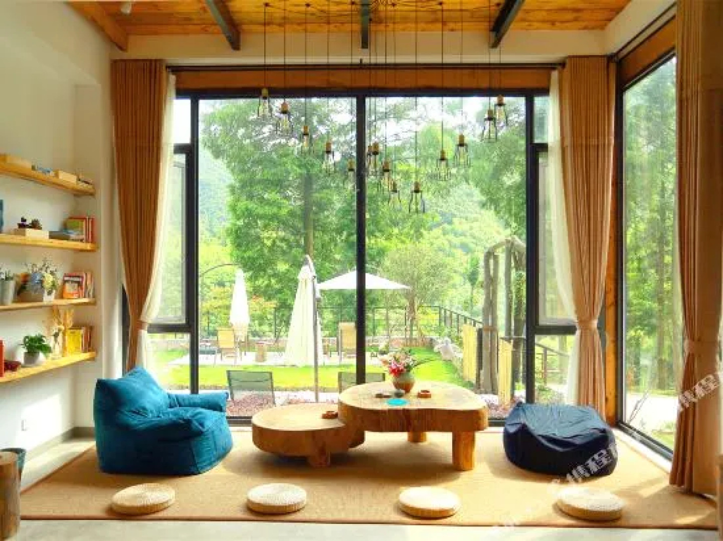 Shan Po Shang Hot Spring Resort