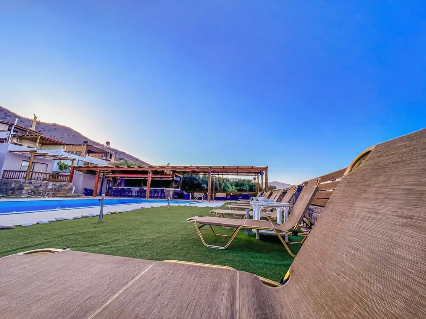 Elounda Ocean View Suites