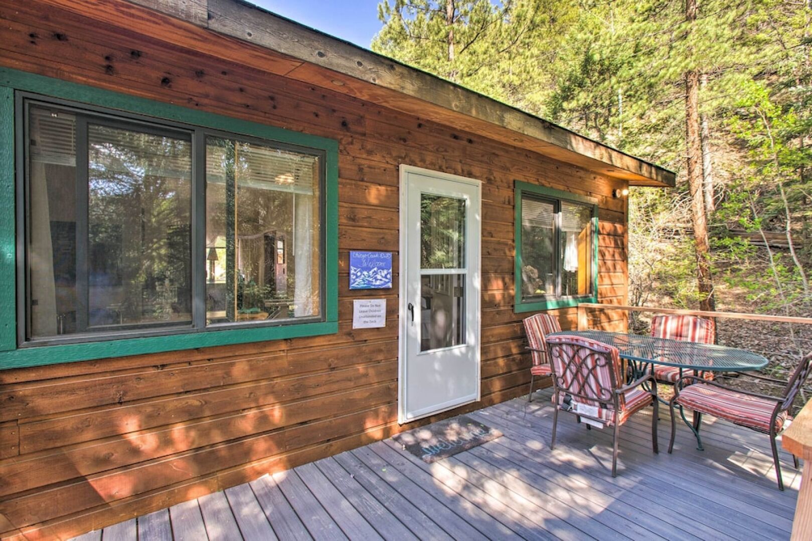 Chicago Creek B & B: 1 Mi to Mt Blue Sky!