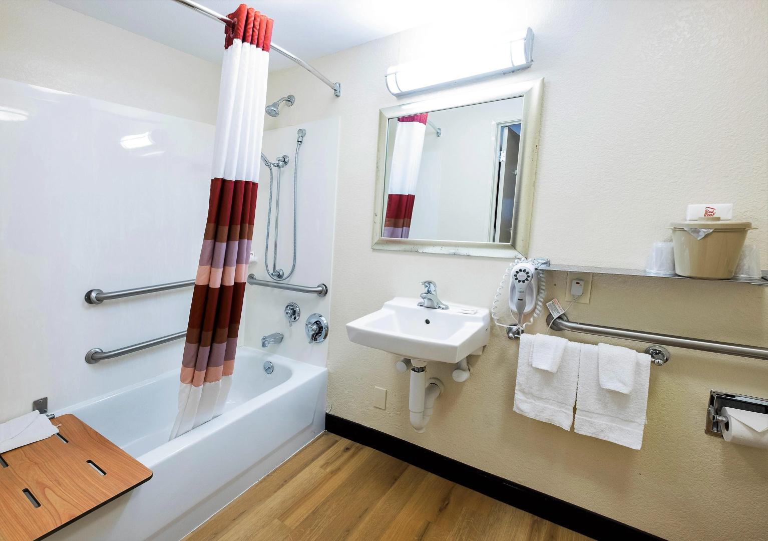 Red Roof Inn St Clairsville - Wheeling West