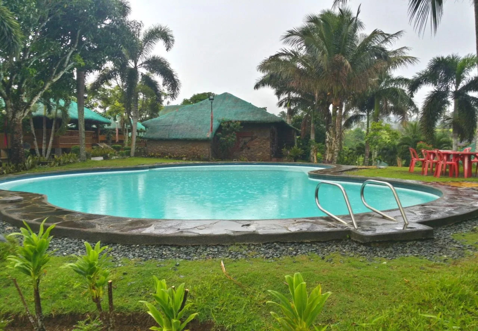 Oyster Forest Life Resort