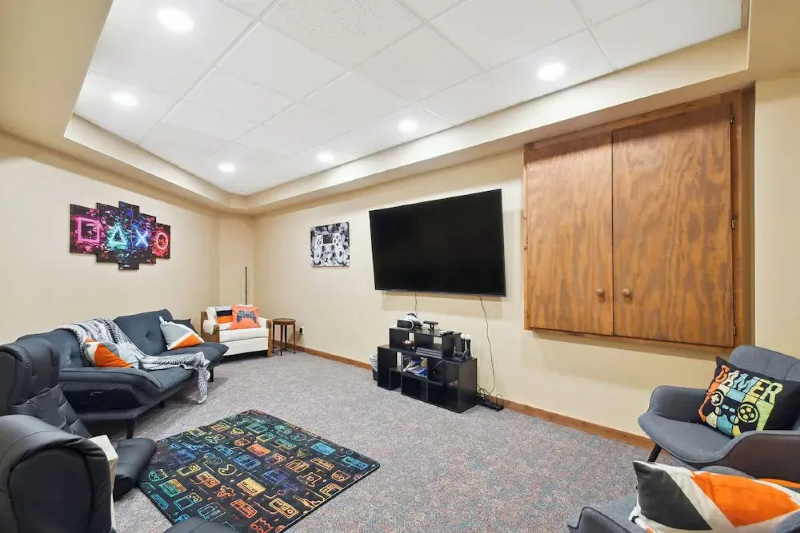 Galena Getaway w/ Hot Tub, Home Theater & More!