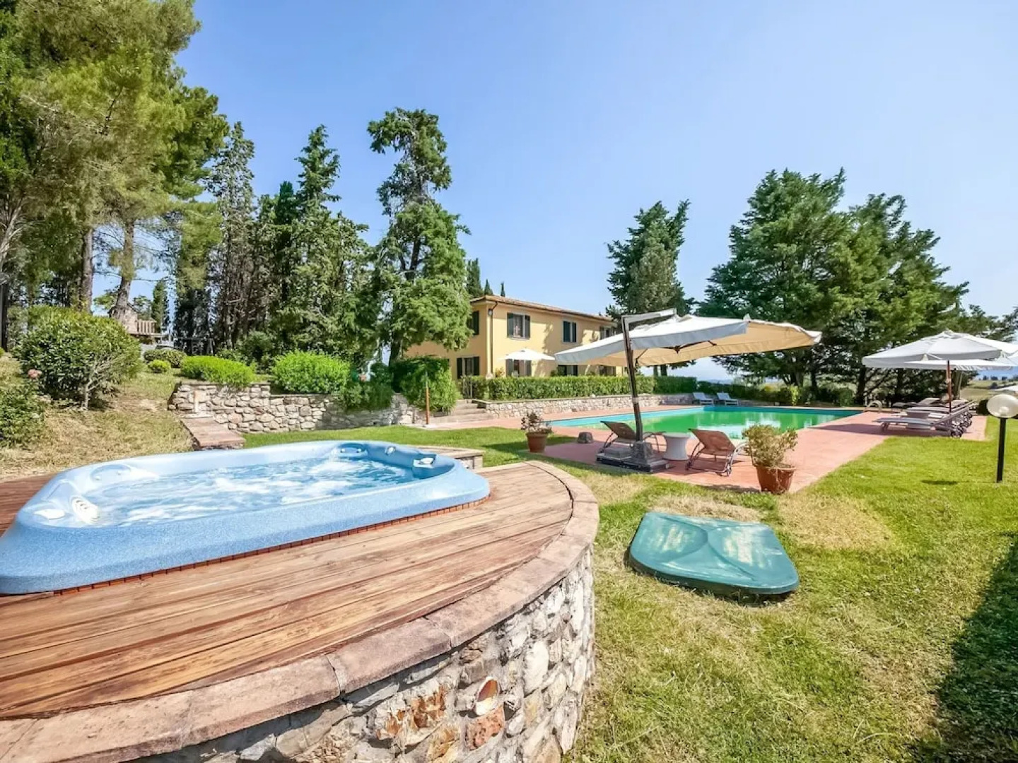 Splendid Holiday Home in Orciatico with Hot Tub & Pool