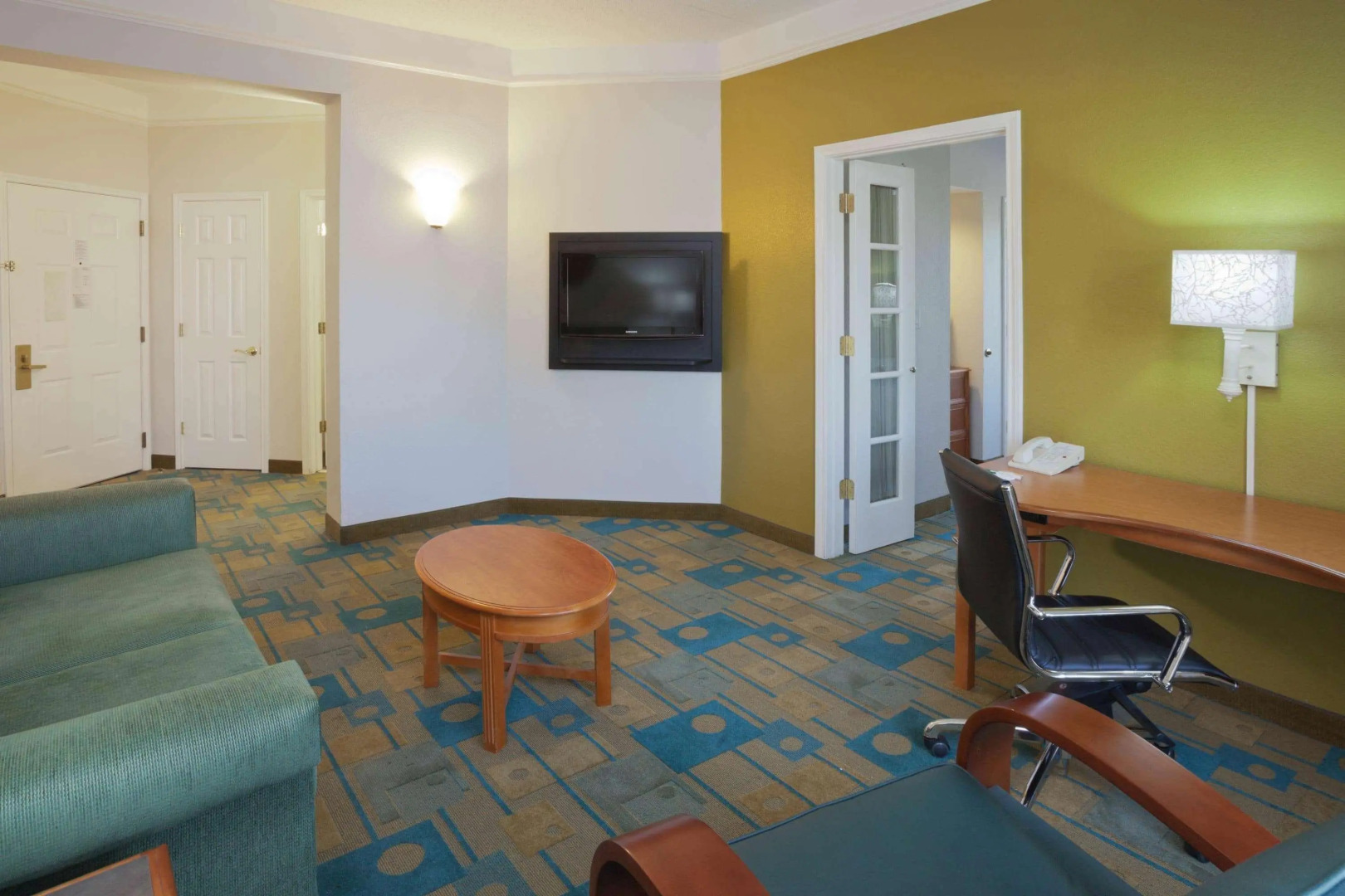 La Quinta Inn & Suites by Wyndham Sherman