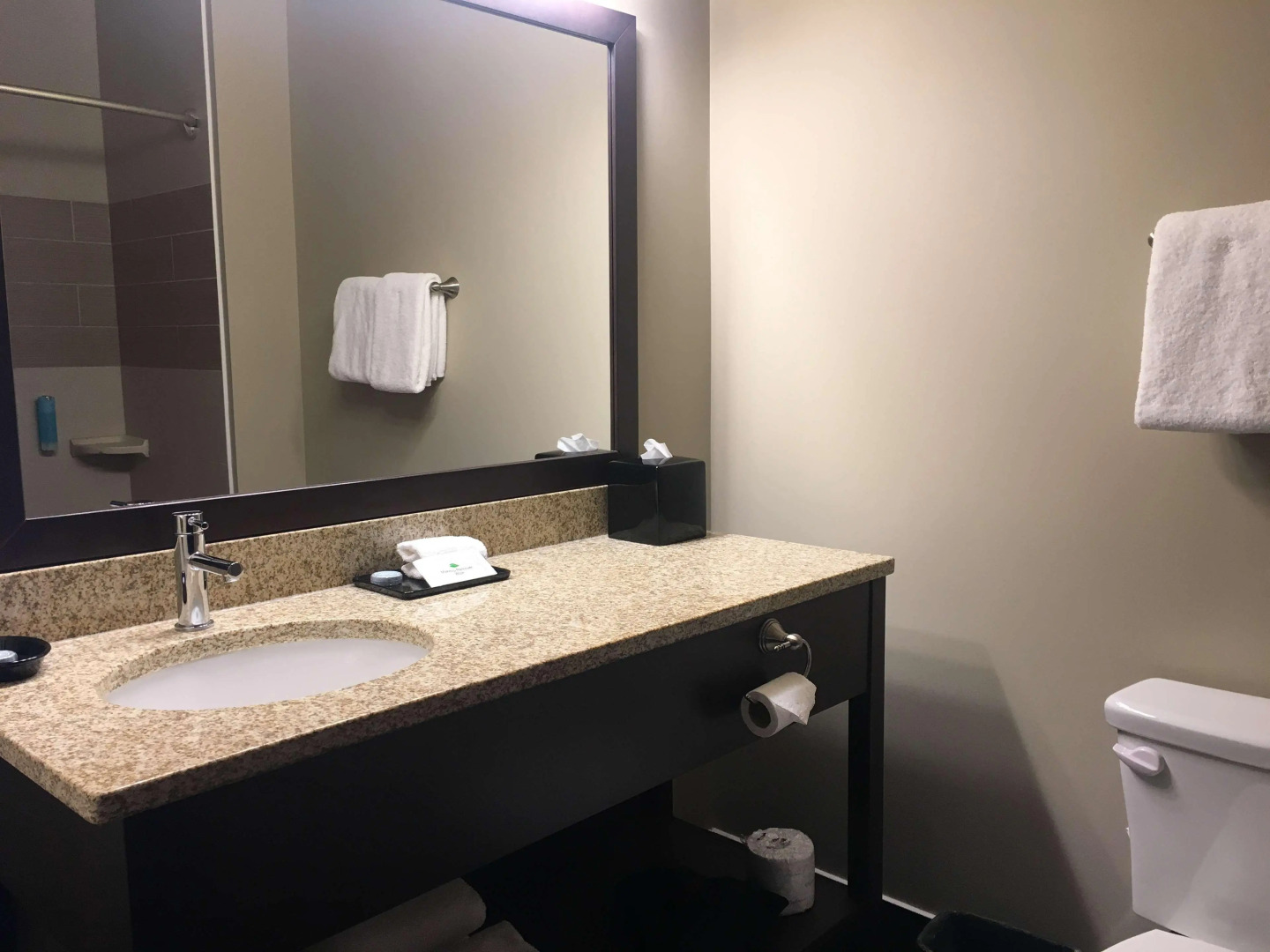 Best Western Plus Lacombe Inn & Suites