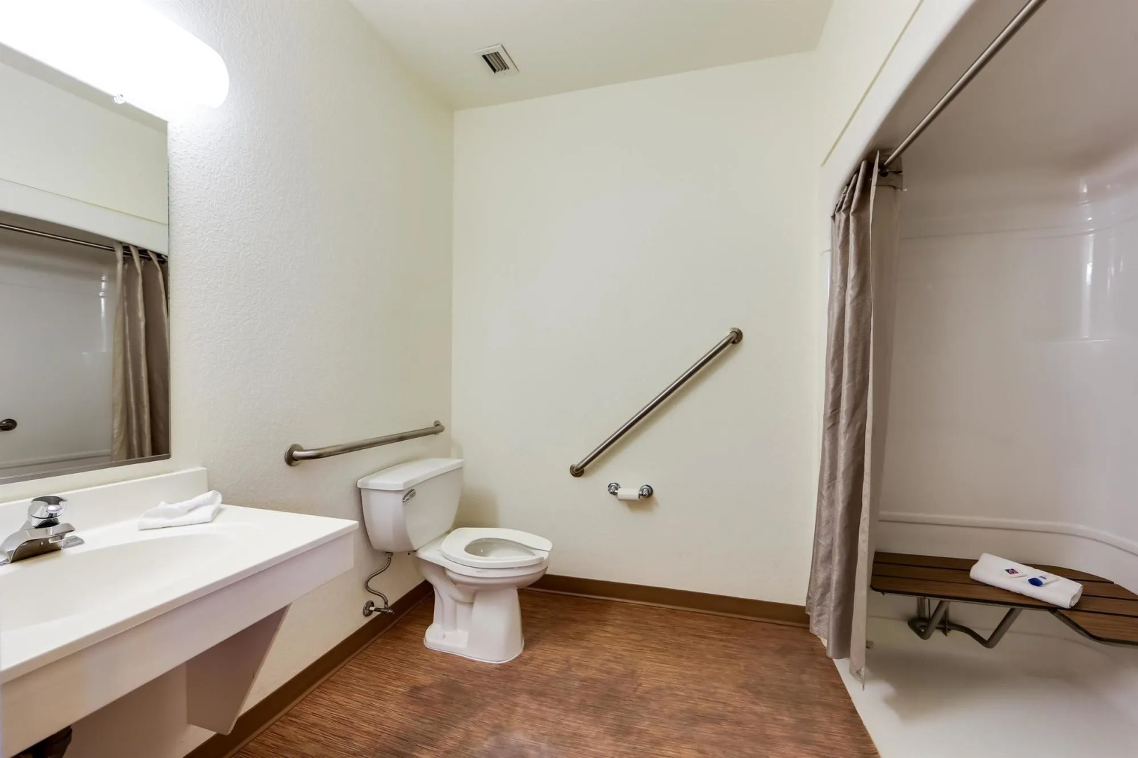 Motel 6 Mississauga, ON - Toronto