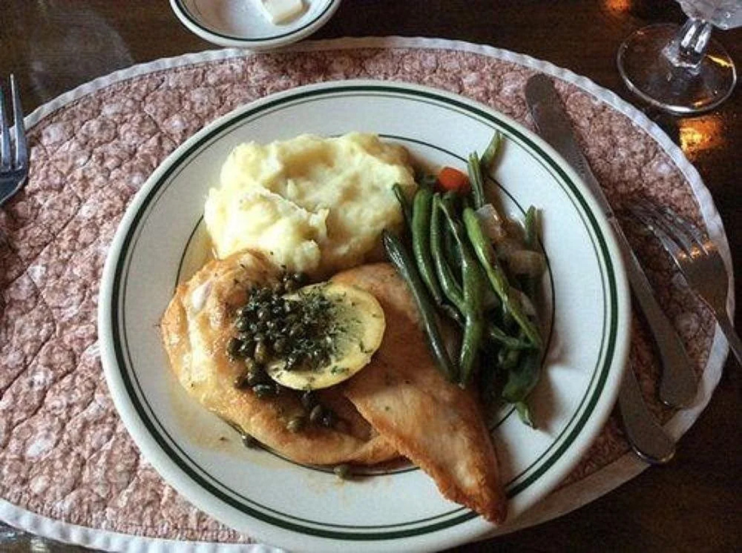 Casa Bella Inn & Restaurant