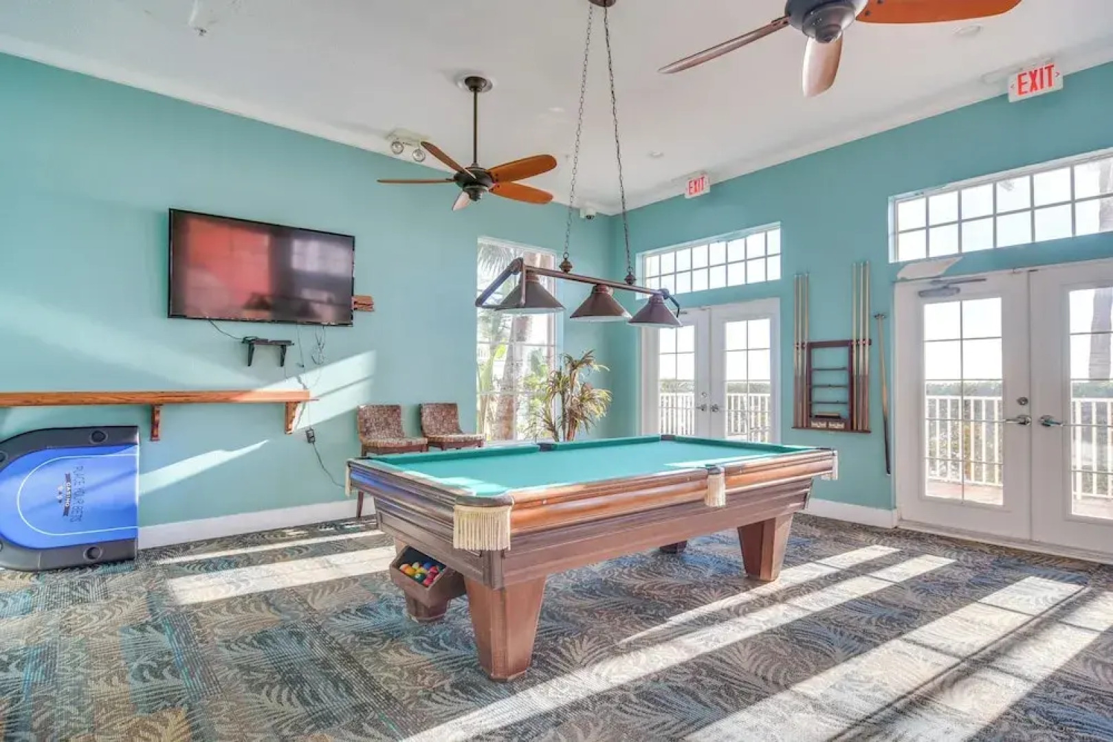 Bayfront St Petersburg Retreat 4 Mi to Downtown!