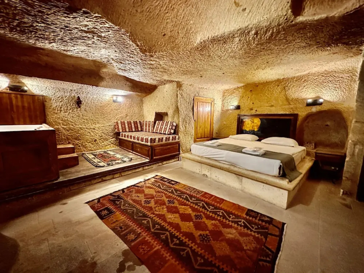 Harkasos Cave Hotel