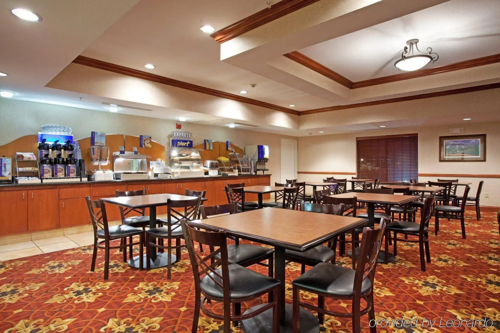 Holiday Inn Express Hotel & Suites Longmont by IHG