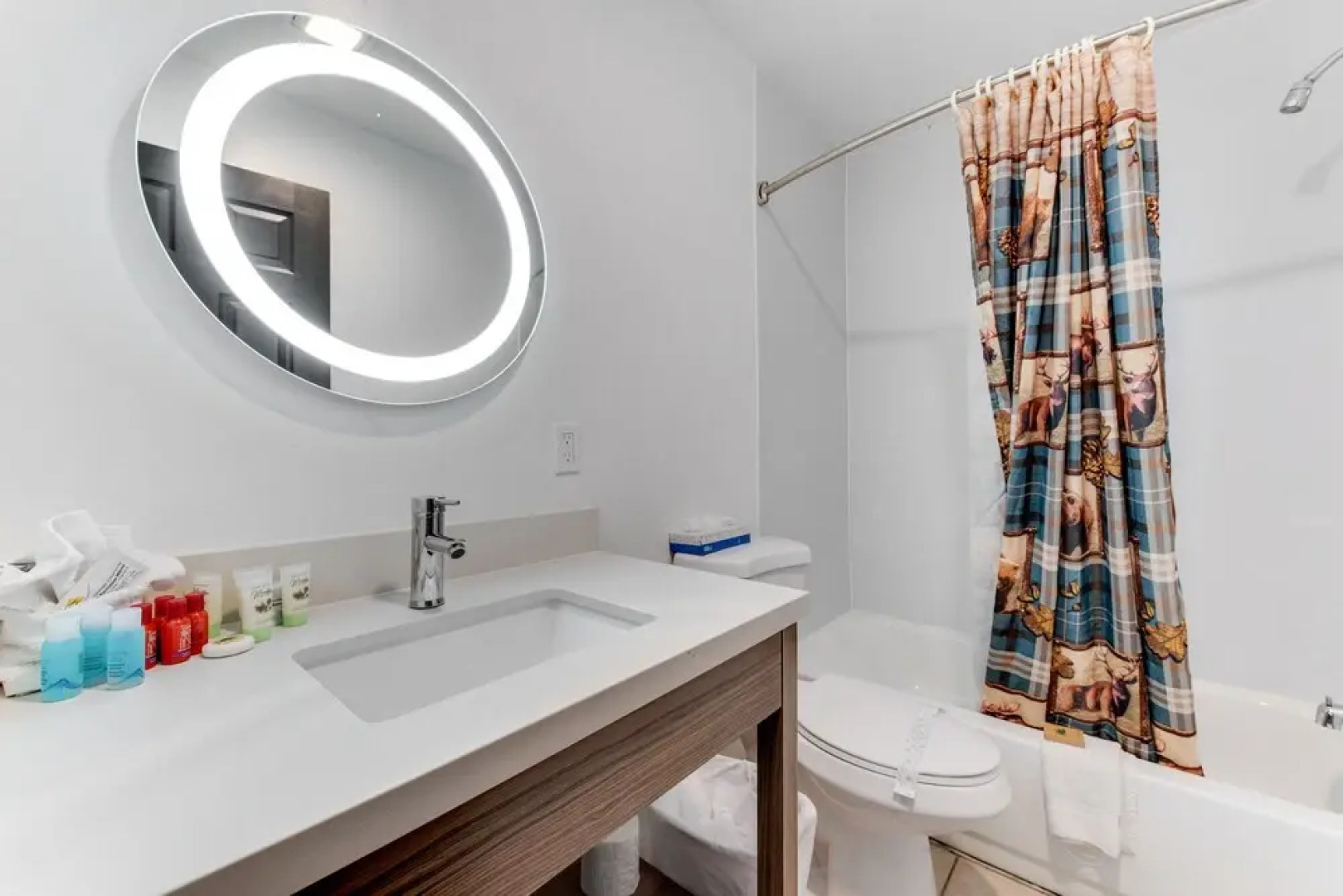 Dolores Mountain Inn