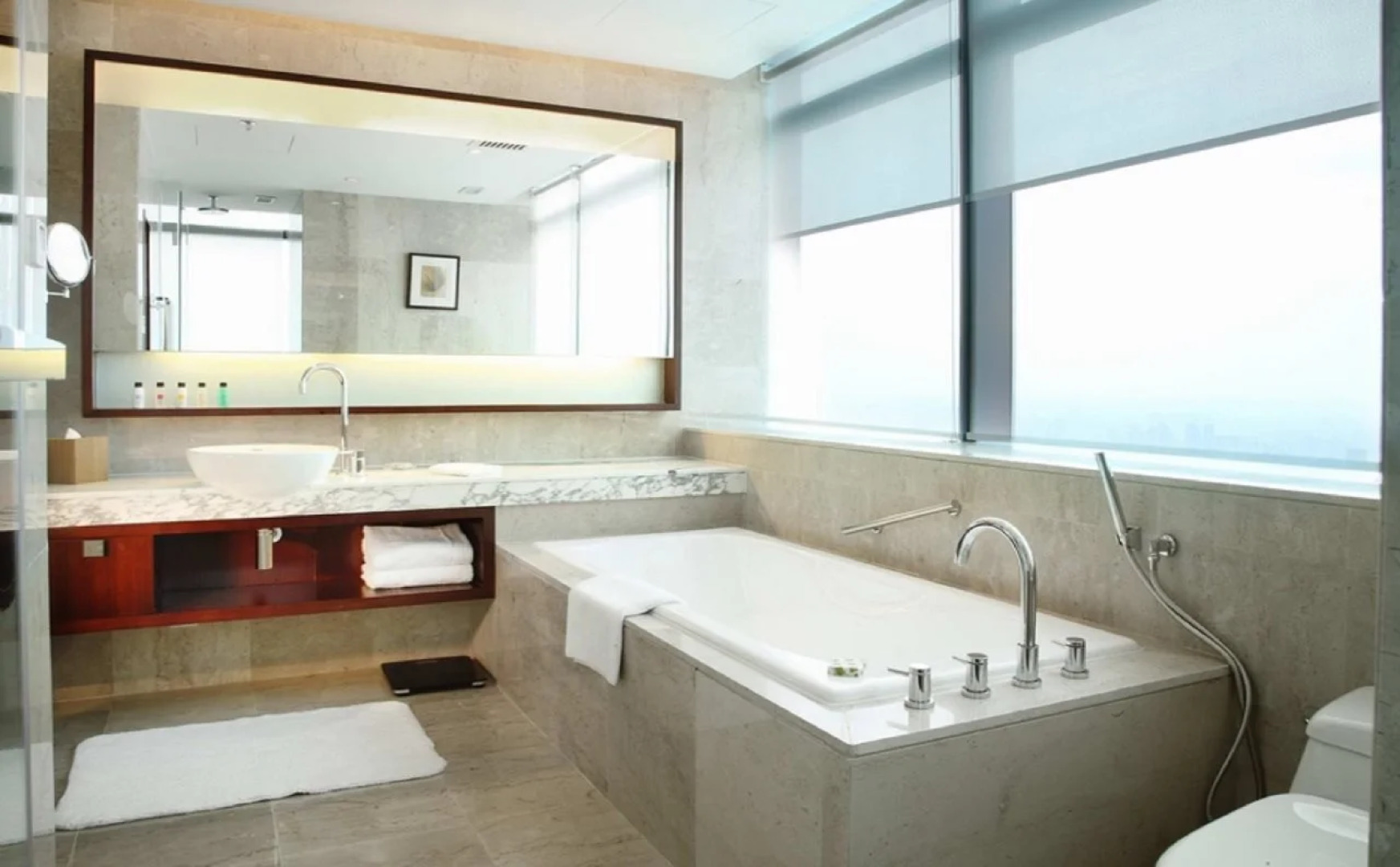 Renaissance Shanghai Zhongshan Park