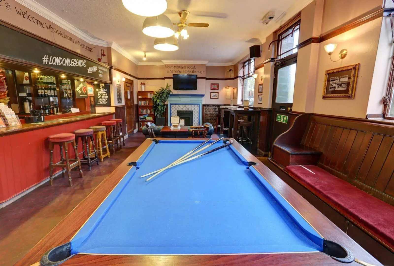 PubLove @ The Steam Engine - Hostel