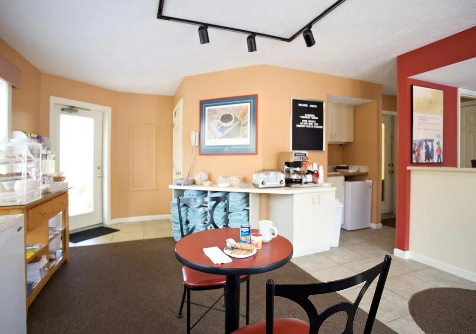 Pointes North Beachfront Hotel – 2 Person Spa Tub Studios