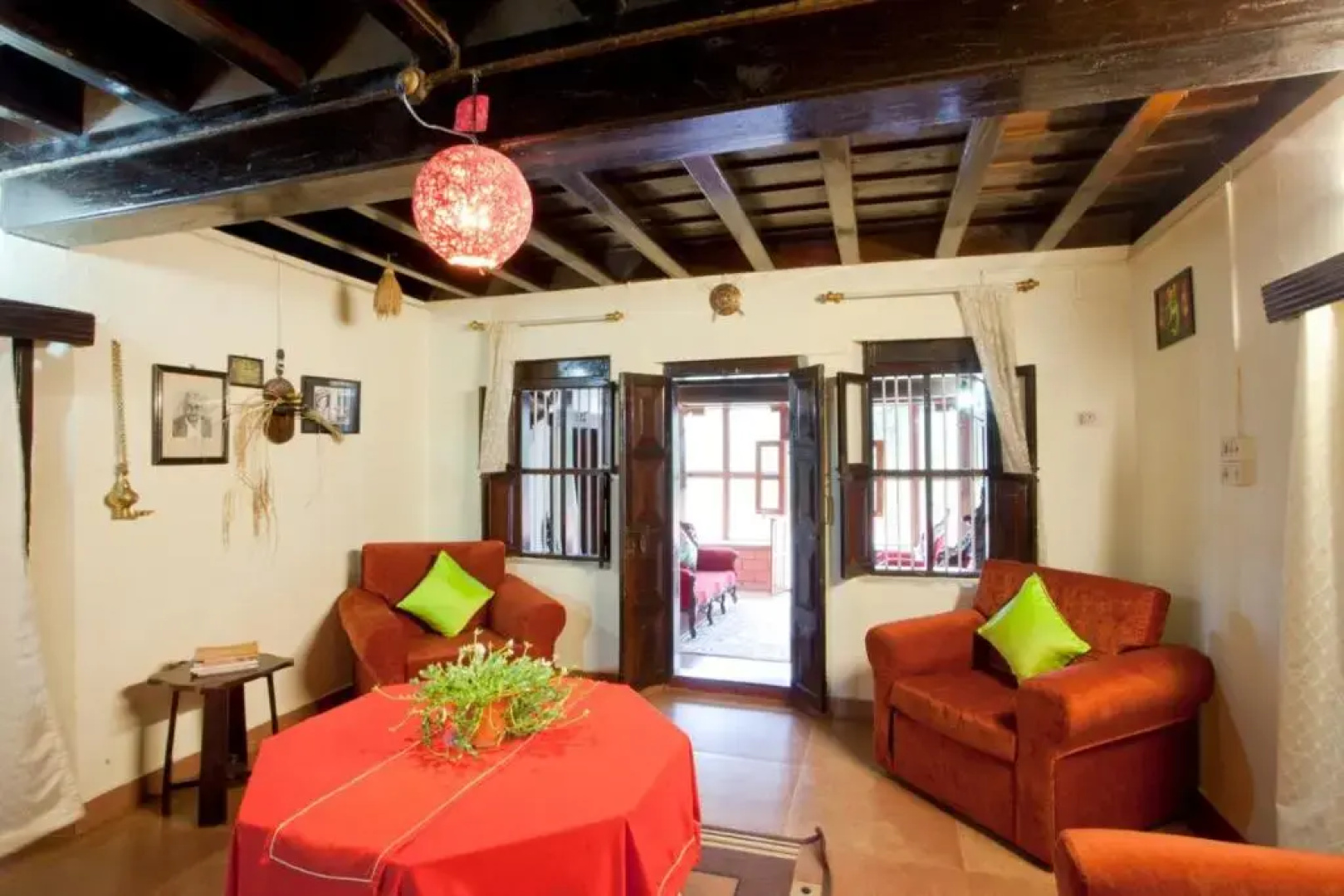 Sardar Bahadur's Heritage Bungalow Estate Stay