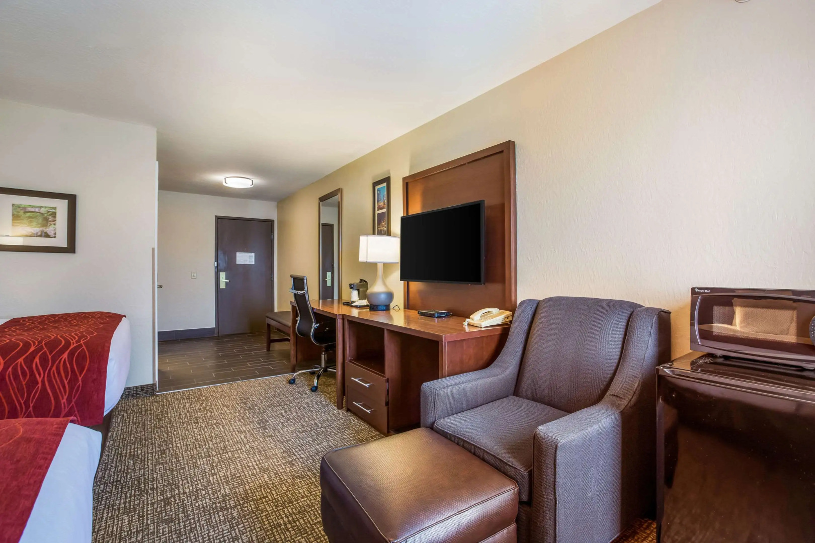 Comfort Inn & Suites Fairborn near Wright Patterson AFB
