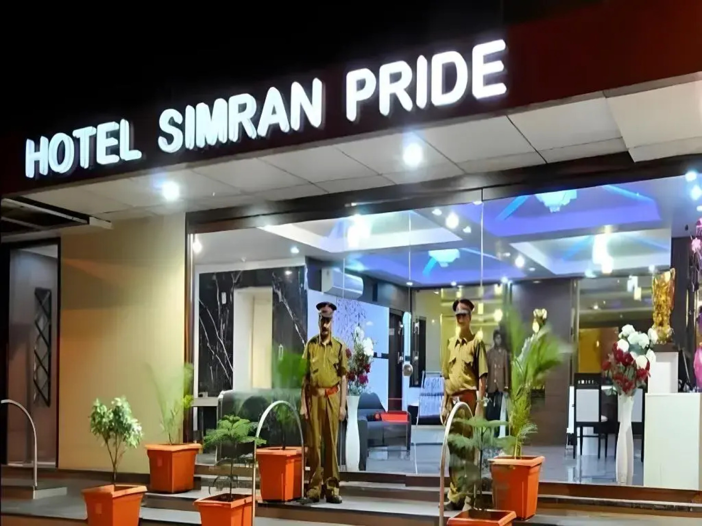 Hotel Simran Pride