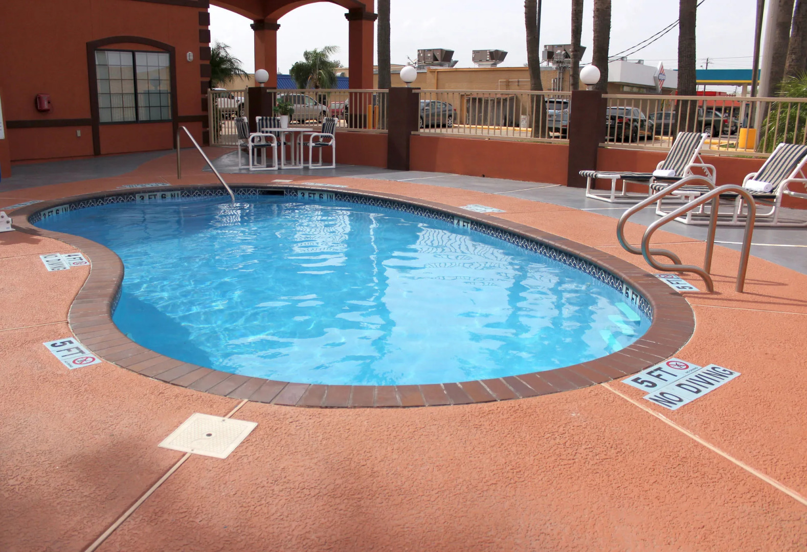 Texas Inn and Suites McAllen at La Plaza Mall and Airport