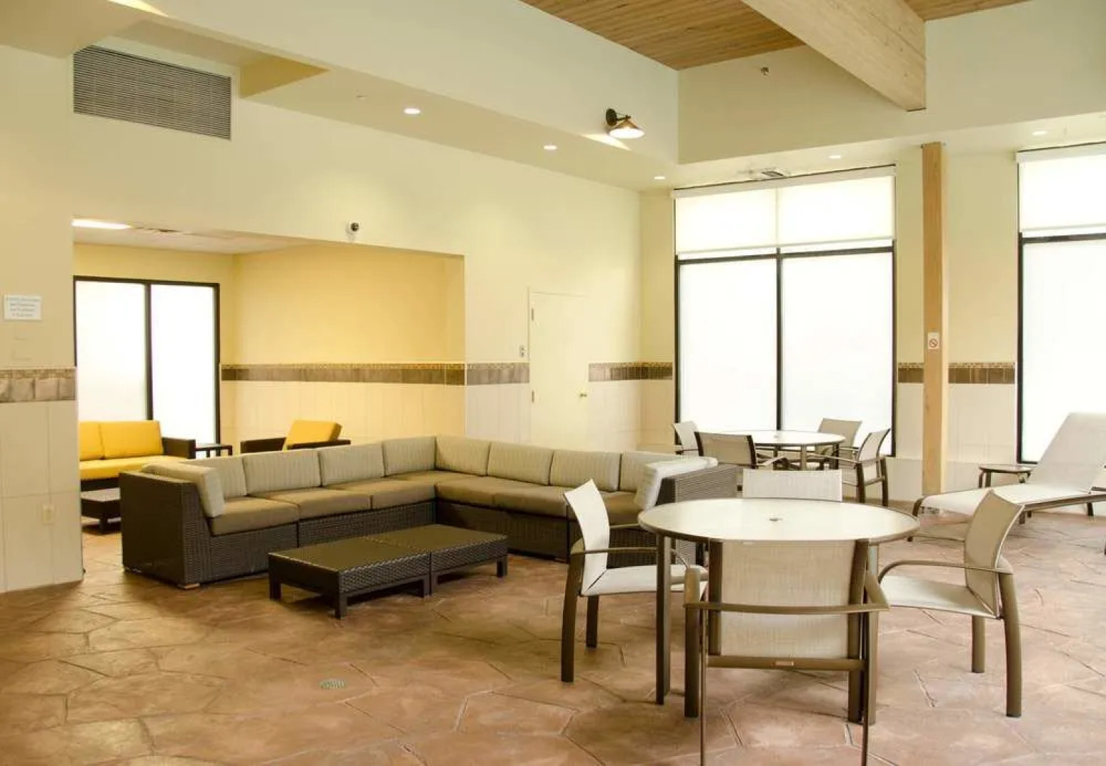 Courtyard Waterbury Downtown