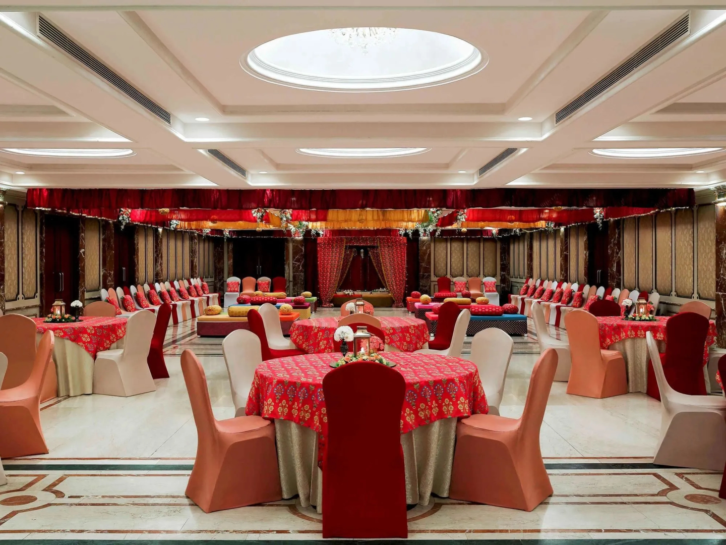 Grand Mercure Vadodara Surya Palace Hotel