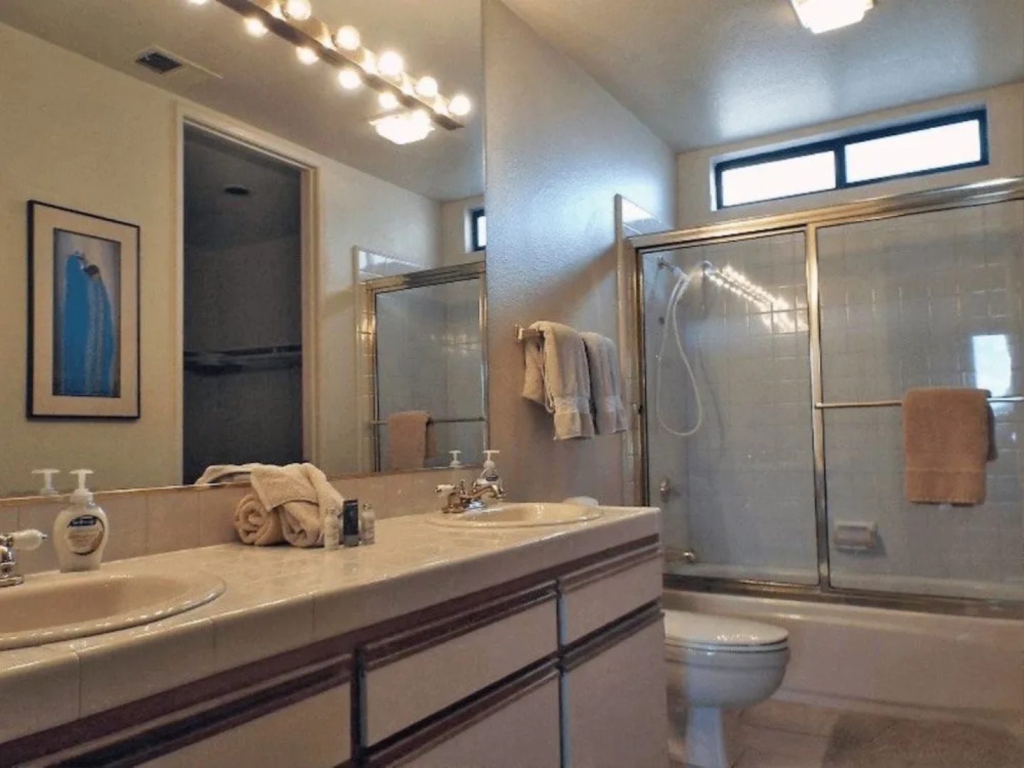 Villa Lydia - A Luxury Villa With Pool