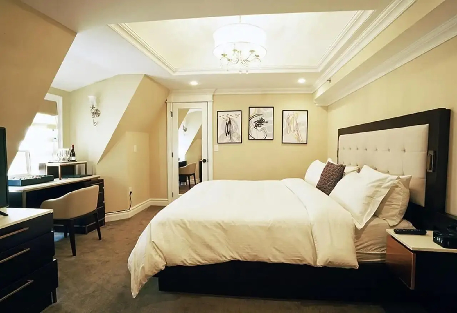 The Peacock Inn, an Ascend Collection Hotel