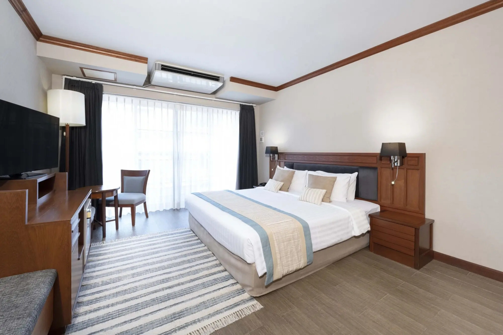 Tohsang Heritage Ubon Hotel