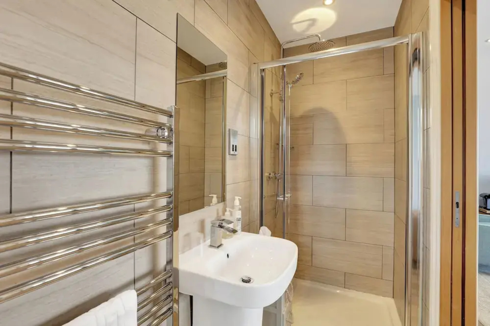 Captain's Cove - North East Escapes