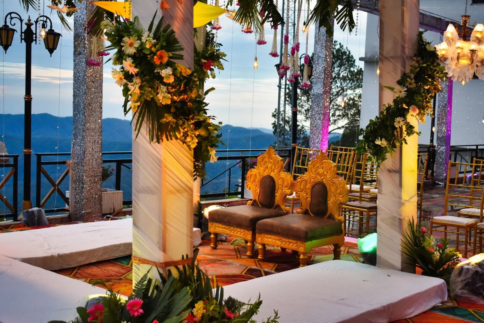 Peaks And Pines Resort