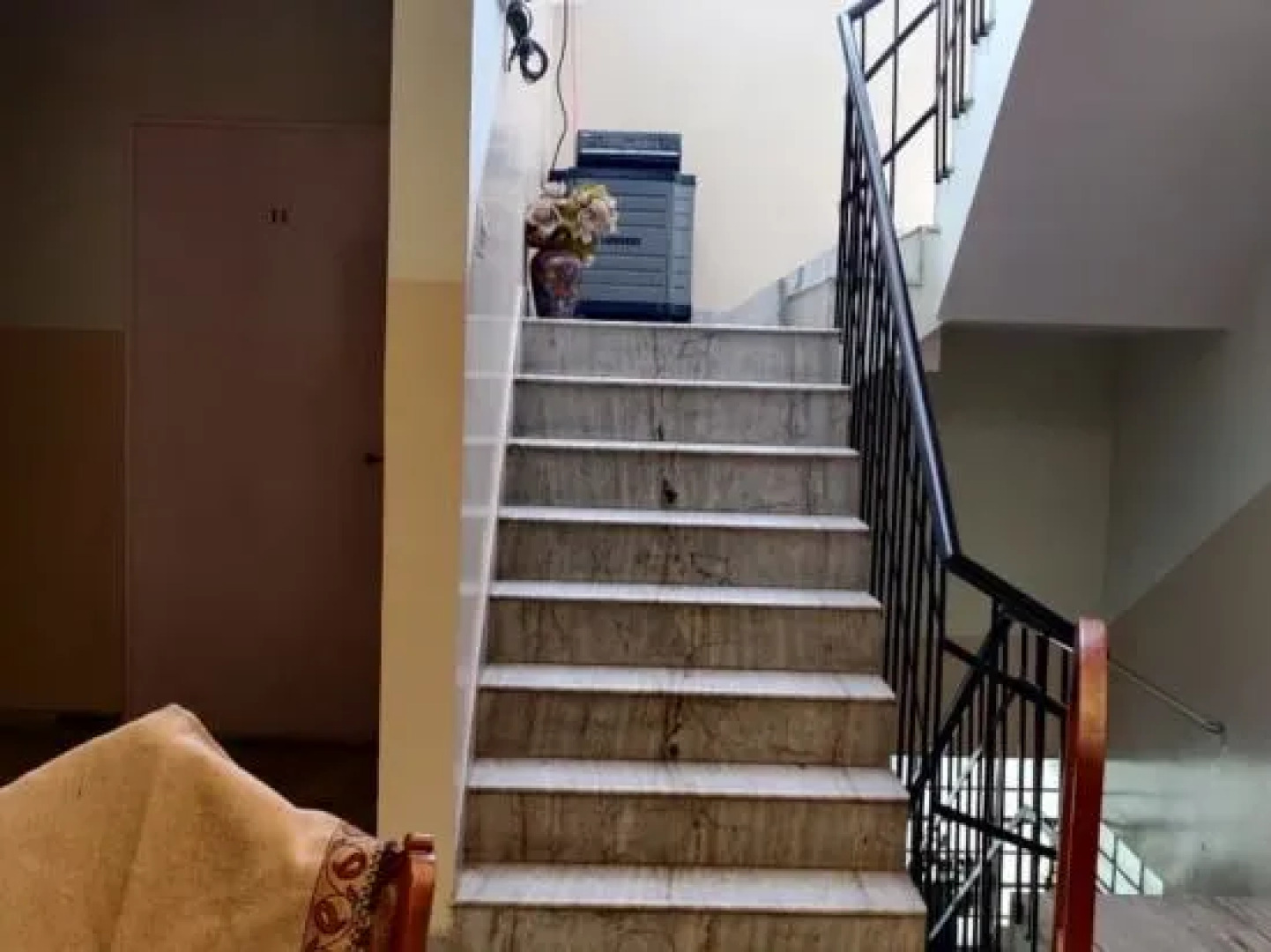 Hotel and Rooms (Hotel Shiv vilas)