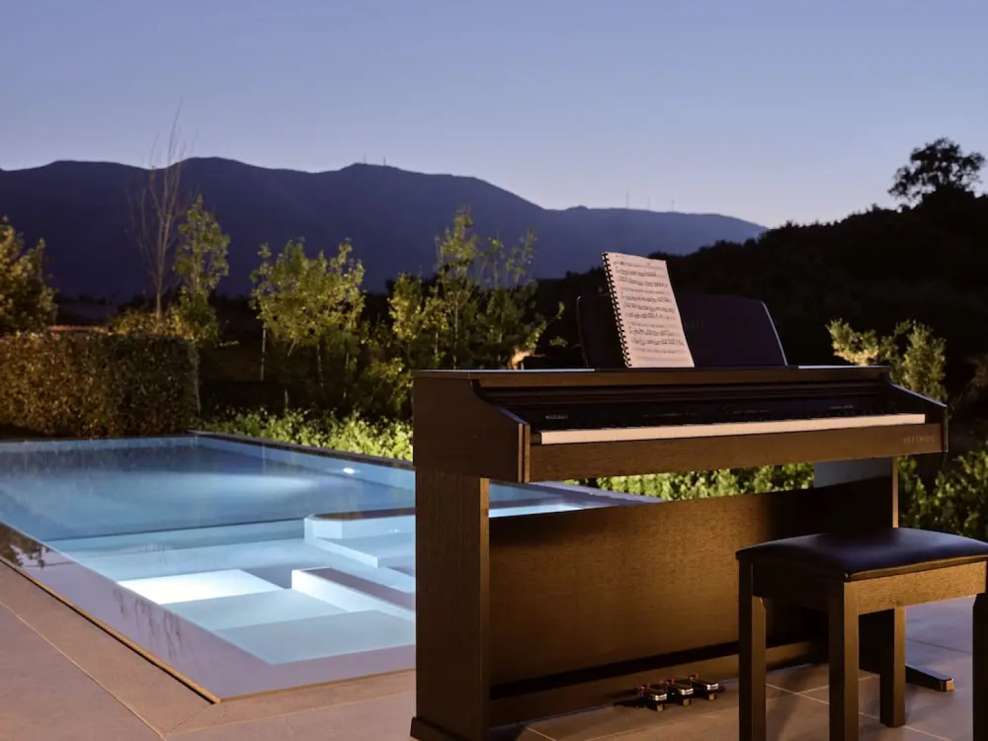 Drallos Luxury Villa