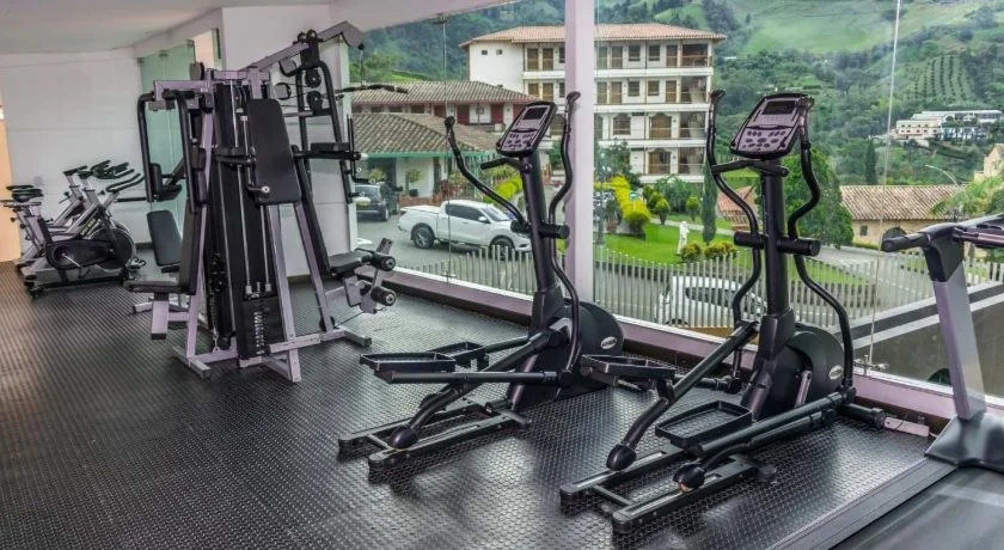 Hotel y Centro de Convenciones La Extremadura