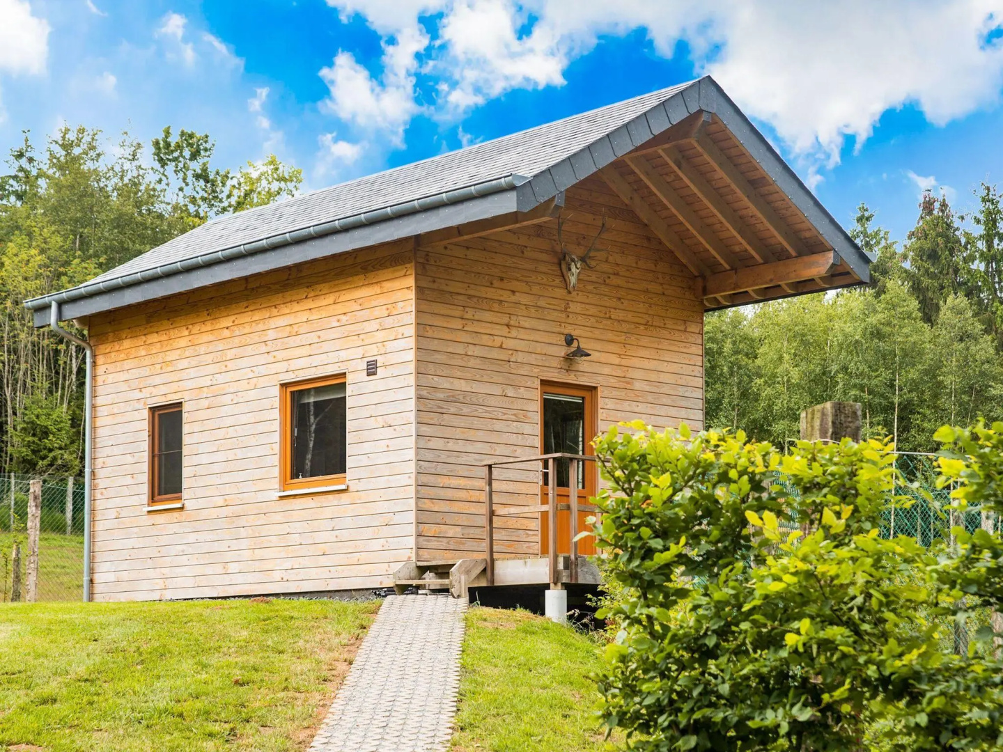 Secluded Chalet in Rogery