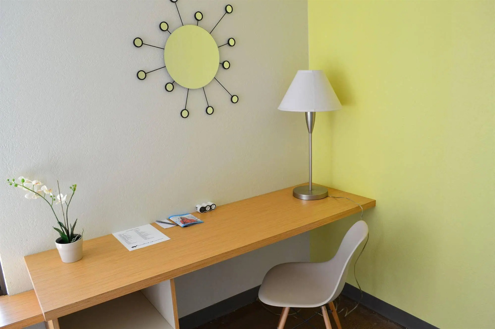 Days Inn Phoenix And Conference Center