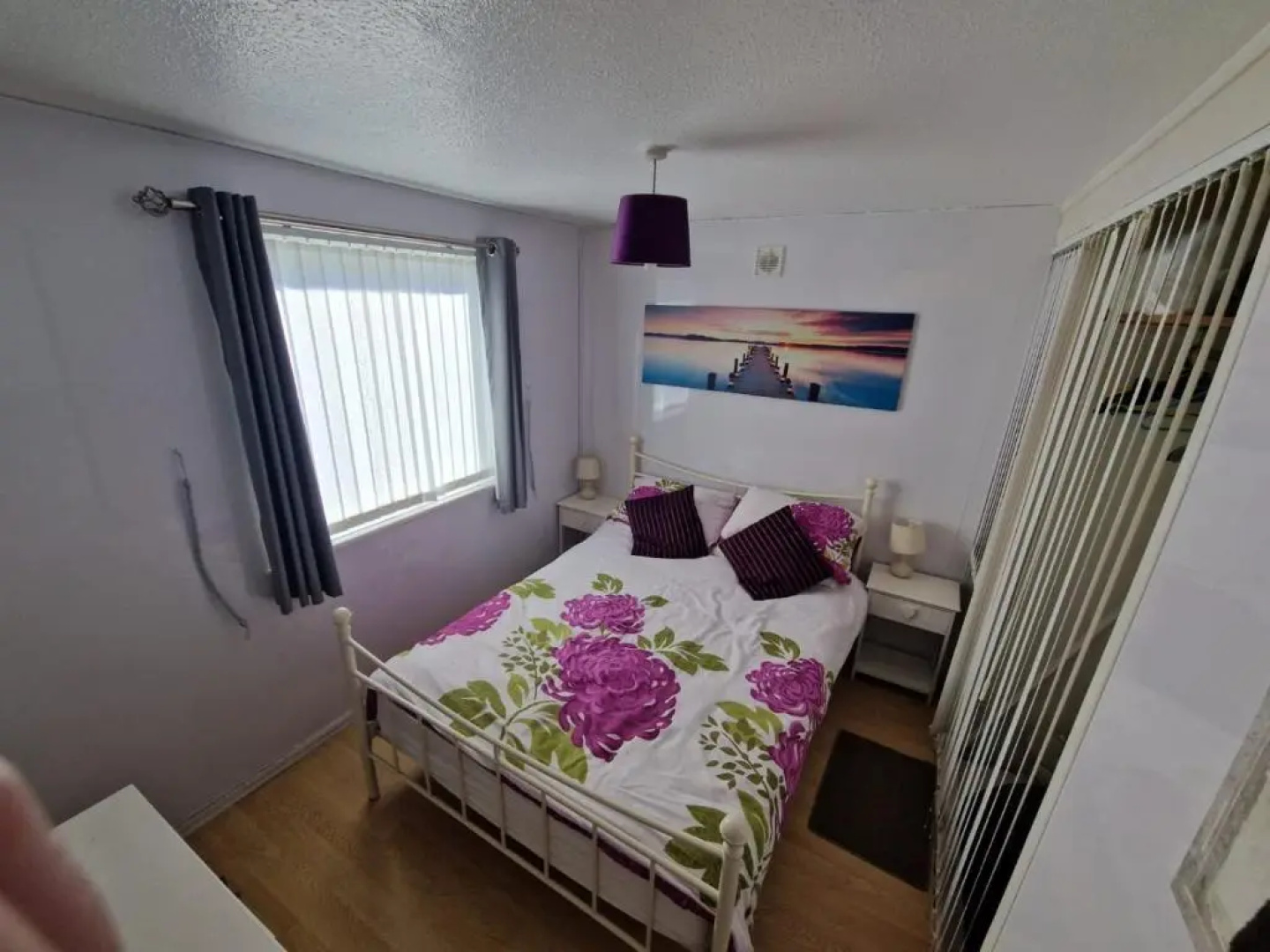 60 upperlakeside glan gwna